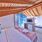 Arpia Hotel