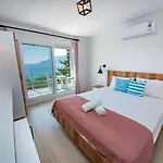 Hotel Arpia 2*