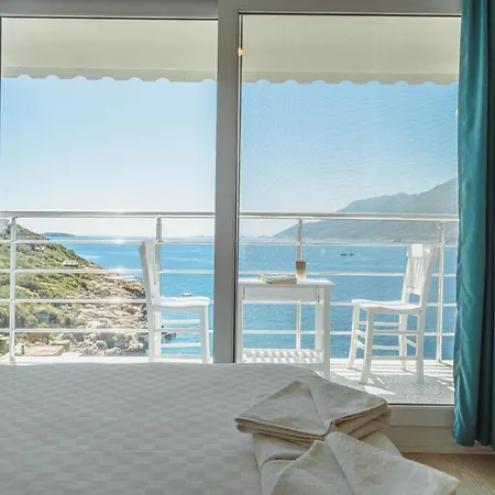 Arpia Hotel