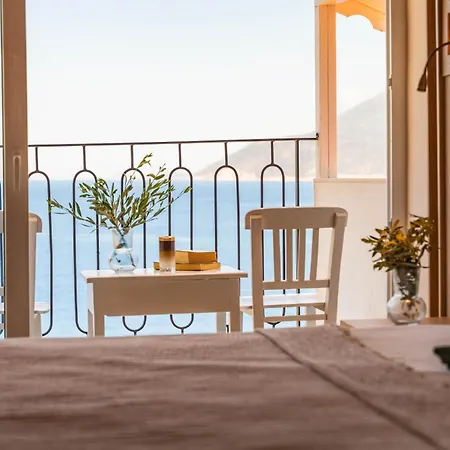 Arpia Hotel