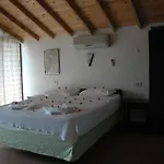 Arpia Hotel